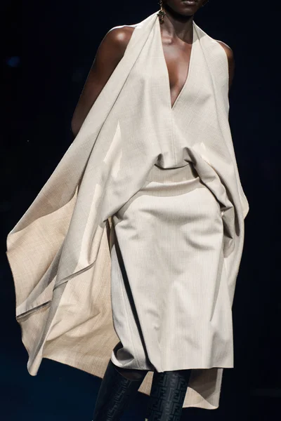 Look 52